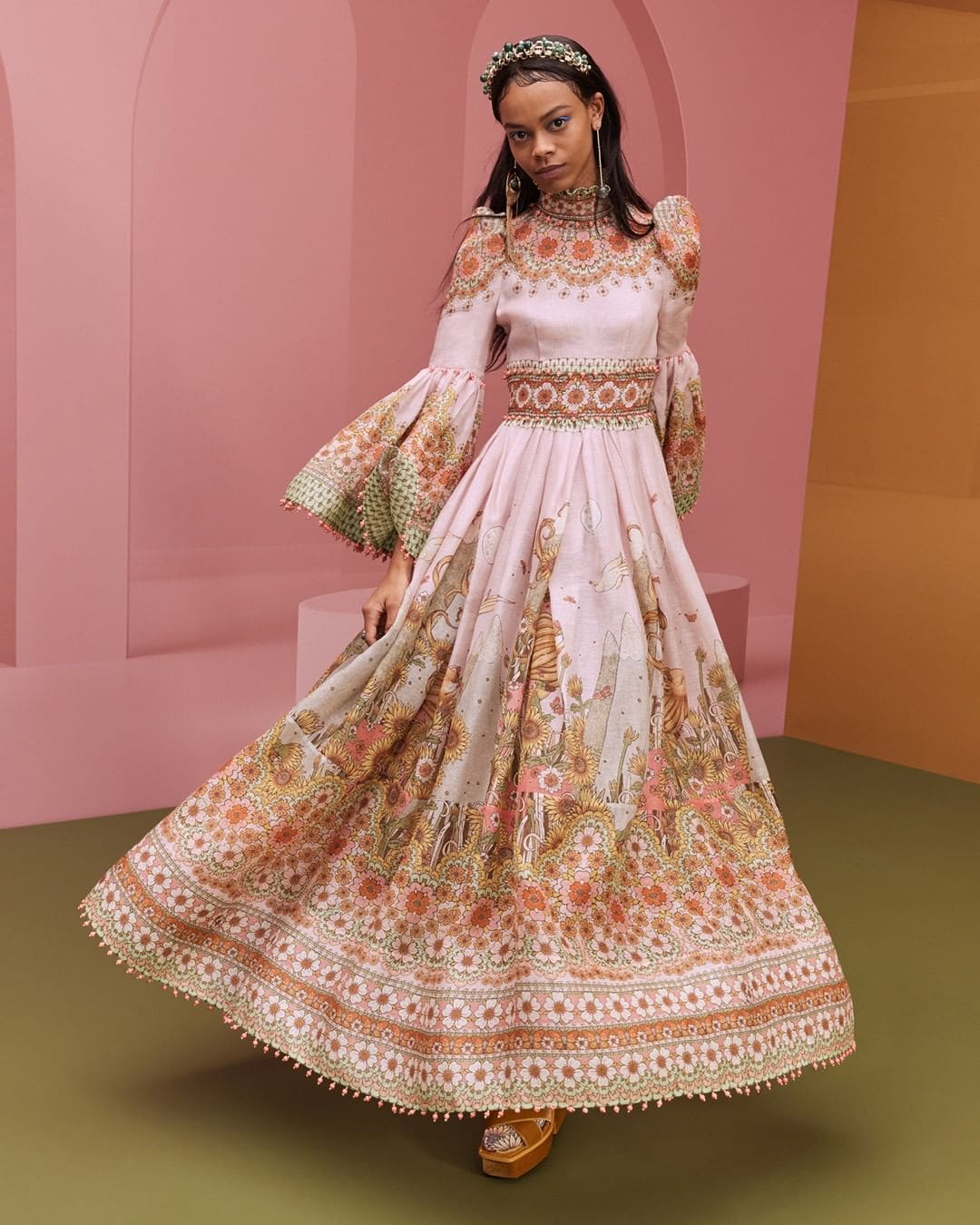 Zimmermann Fall Winter 2022-2023 Details Close Up by RUNWAY MAGAZINE