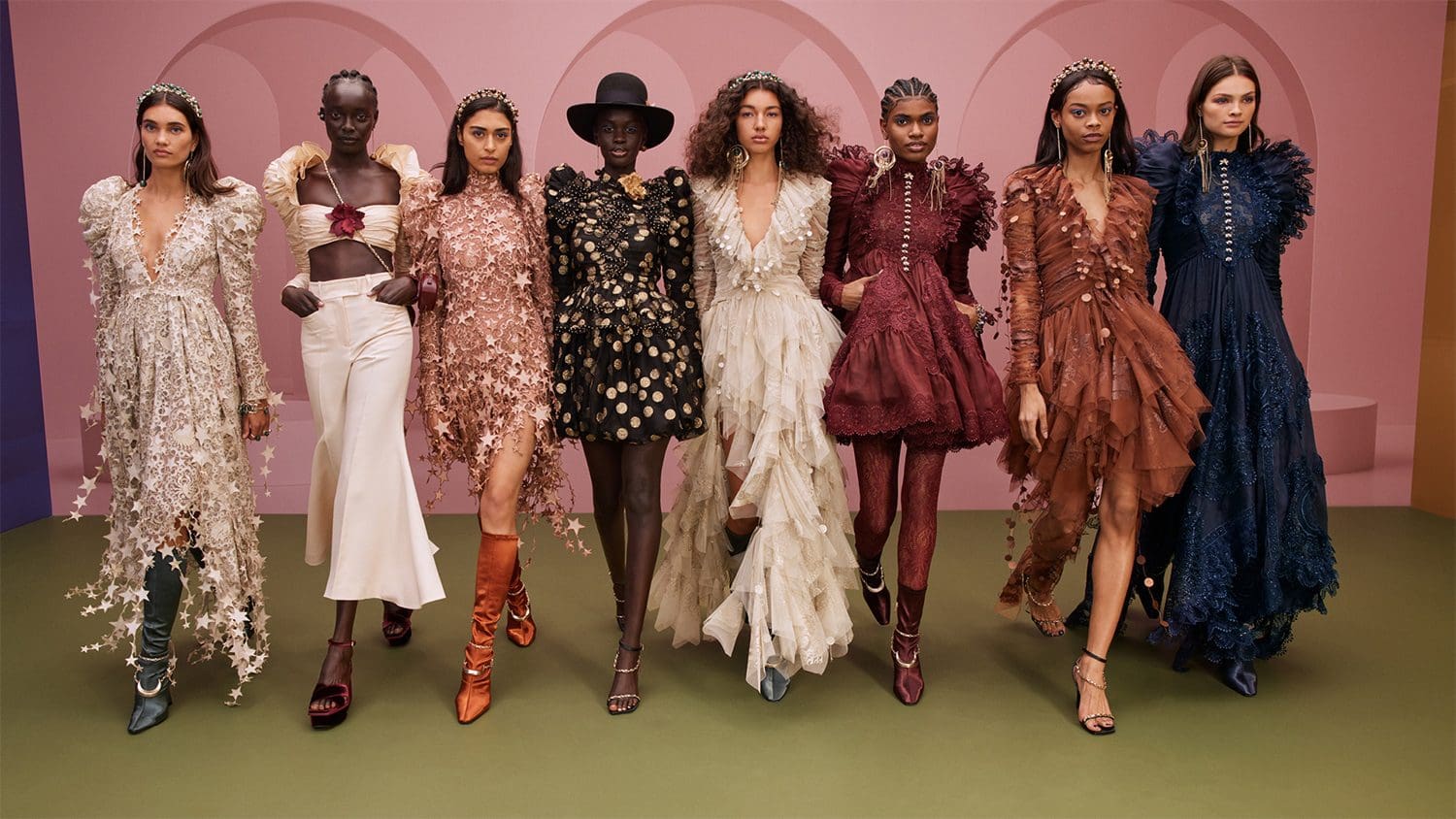 Zimmermann Fall Winter 2022-2023 Details Close Up by RUNWAY MAGAZINE