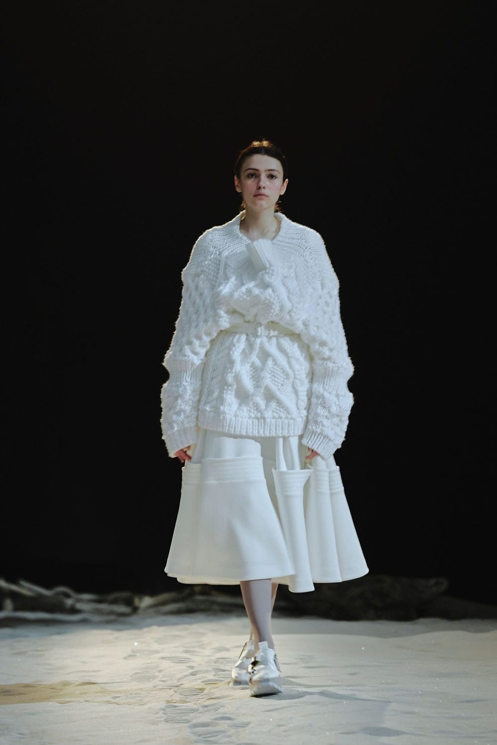Anrealage Automne Hiver 2022-2023 Paris Runway Magazine
