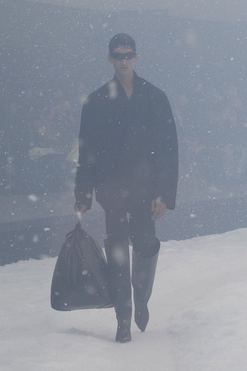 Balenciaga Fall Winter 2022-2023 Paris Runway Magazine