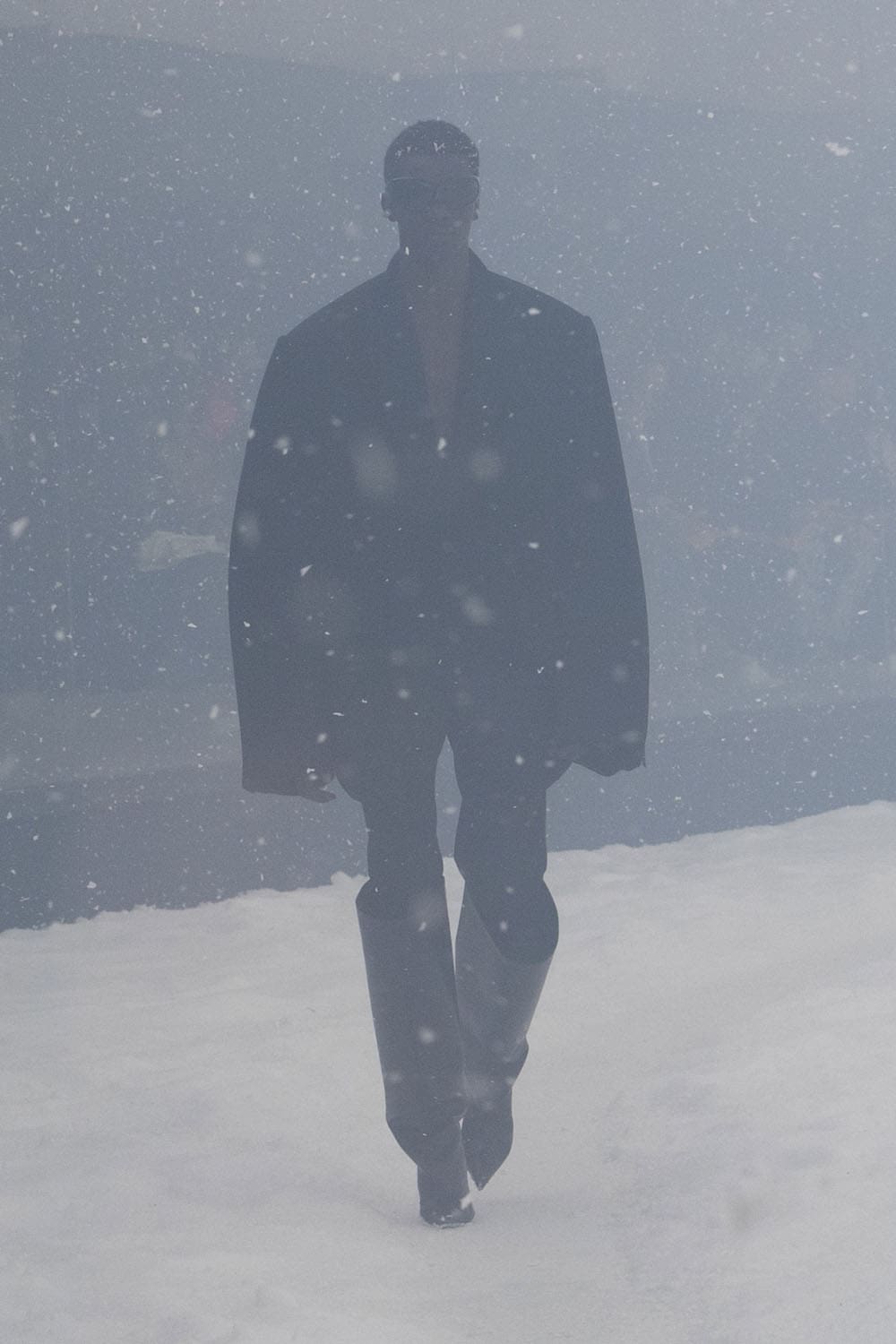 Balenciaga Fall Winter 2022-2023 Paris Runway Magazine