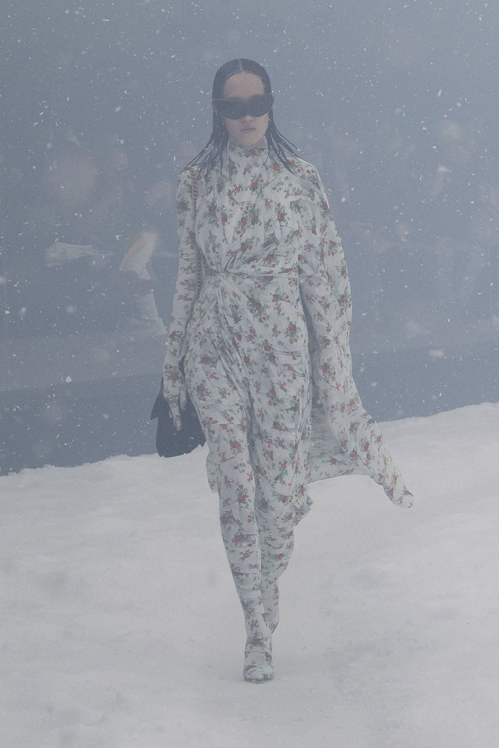 Balenciaga Fall Winter 2022-2023 Paris Runway Magazine