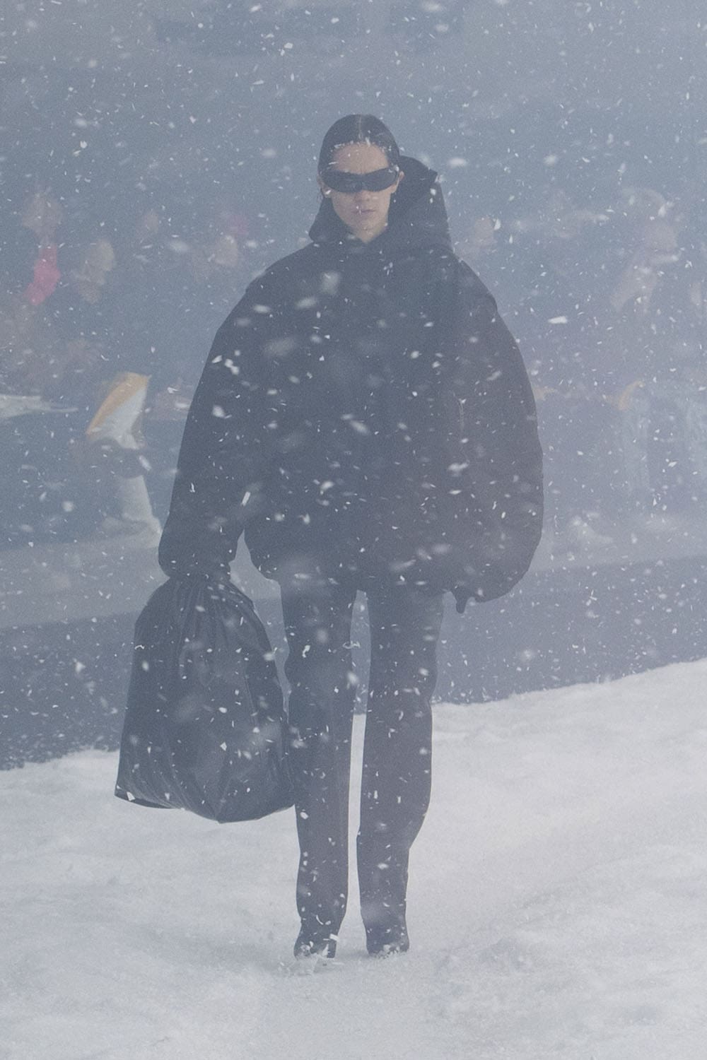 Balenciaga Fall Winter 2022-2023 Paris Runway Magazine