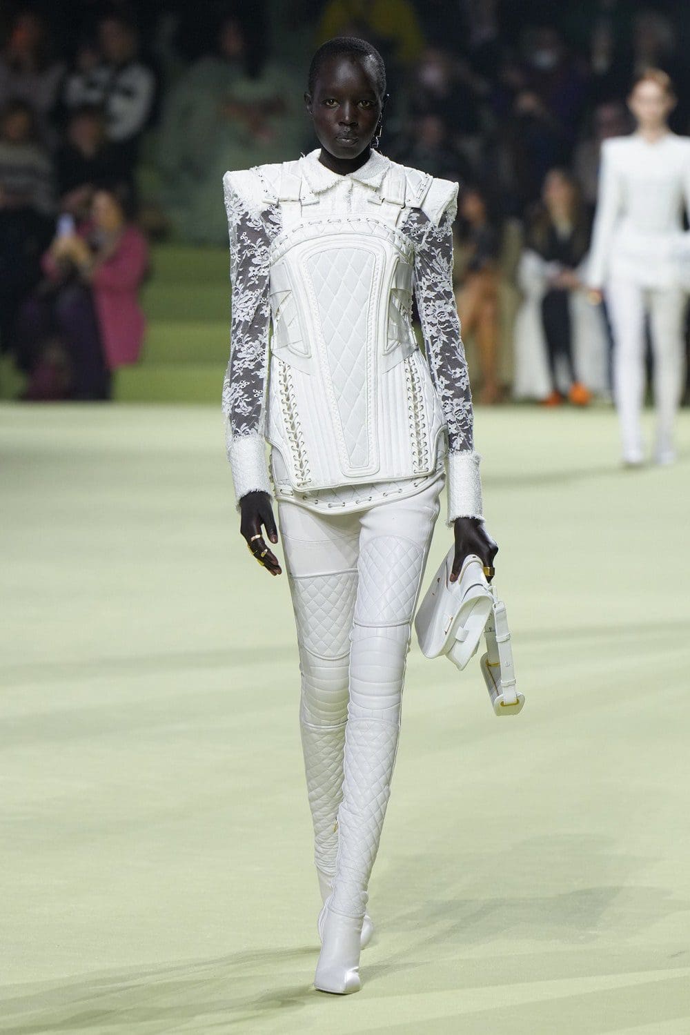 Balmain 2022 秋冬系列-2023 巴黎 Runway 杂志