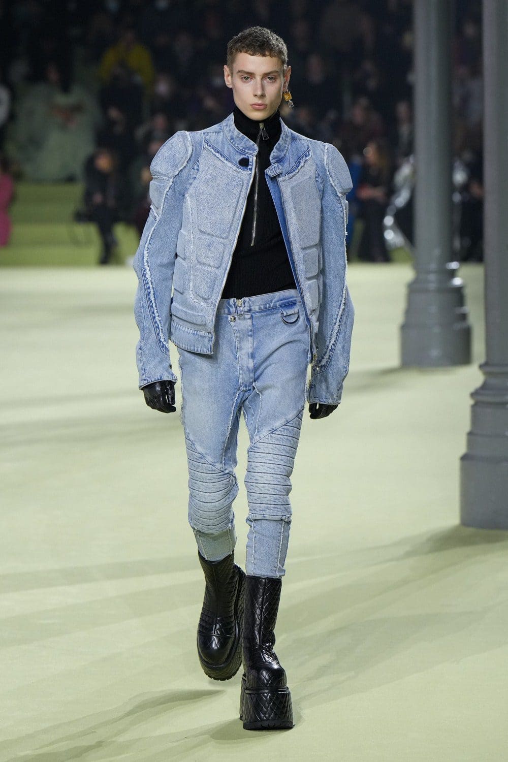 Balmain 2022 秋冬系列-2023 巴黎 Runway 杂志