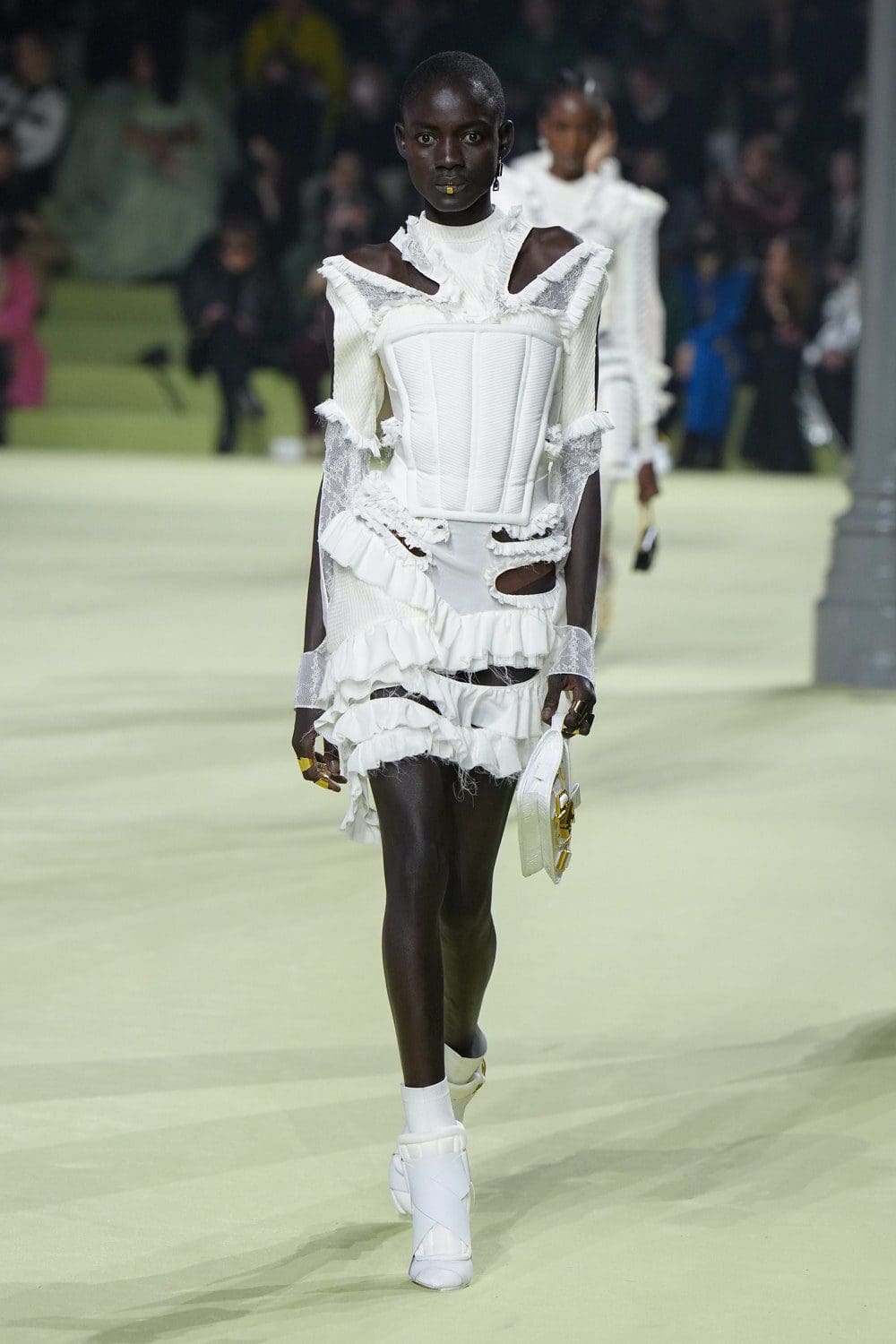 Balmain 2022 秋冬系列-2023 巴黎 Runway 杂志
