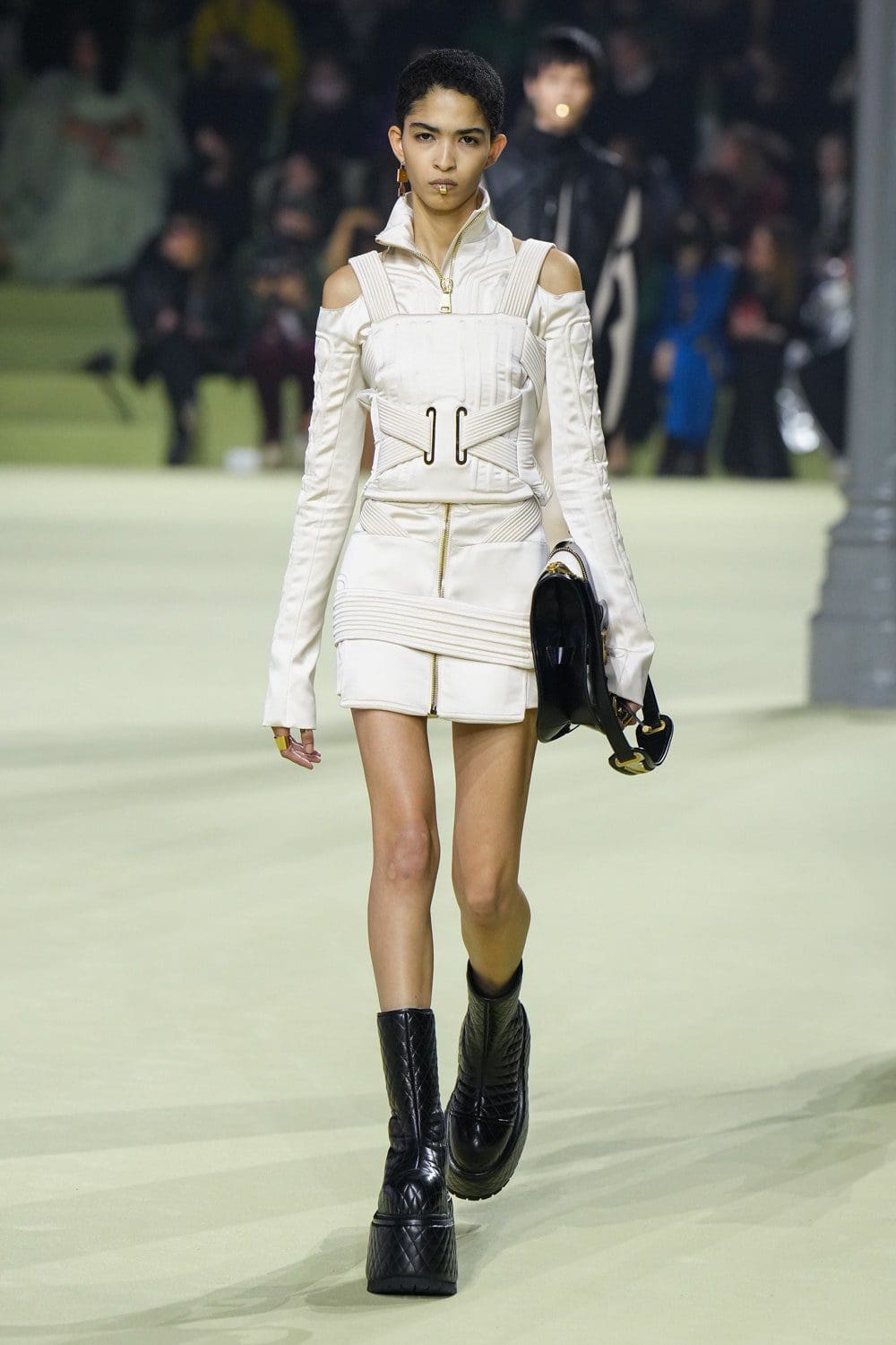 Balmain 2022 秋冬系列-2023 巴黎 Runway 杂志