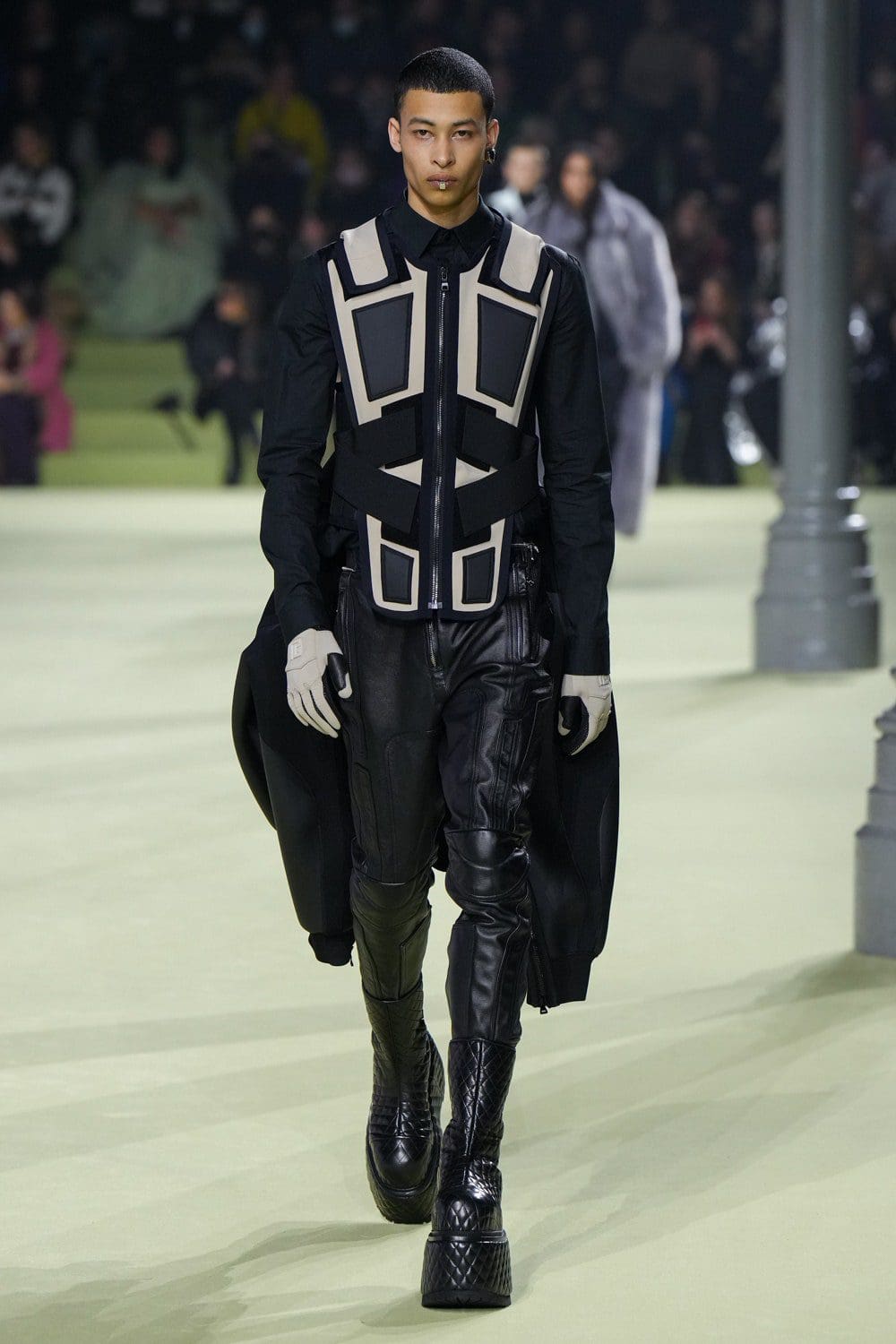 Balmain 2022 秋冬系列-2023 巴黎 Runway 杂志