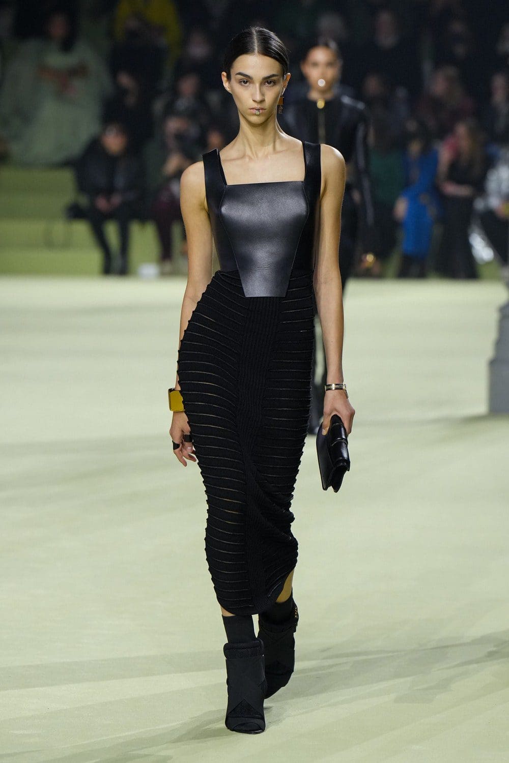 Balmain 2022 秋冬系列-2023 巴黎 Runway 杂志