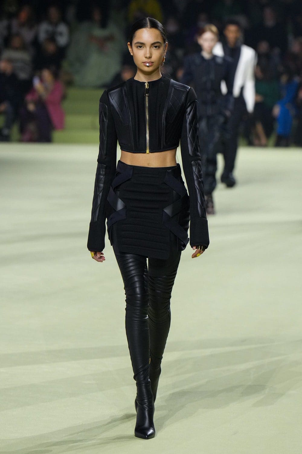 Balmain 2022 秋冬系列-2023 巴黎 Runway 杂志