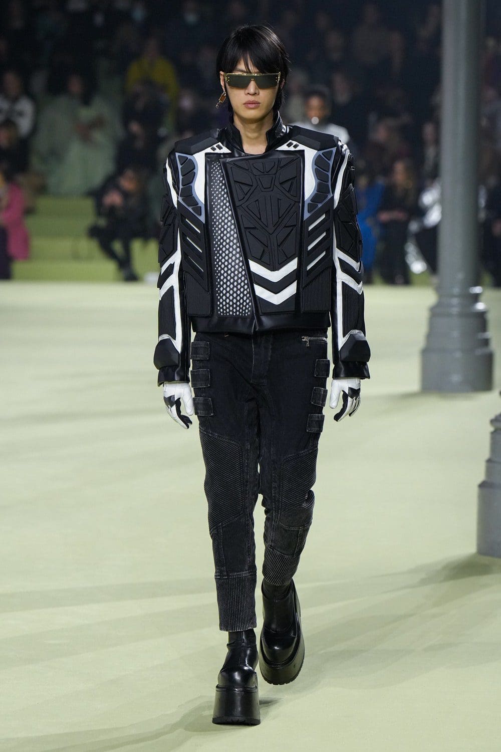 Balmain 2022 秋冬系列-2023 巴黎 Runway 杂志