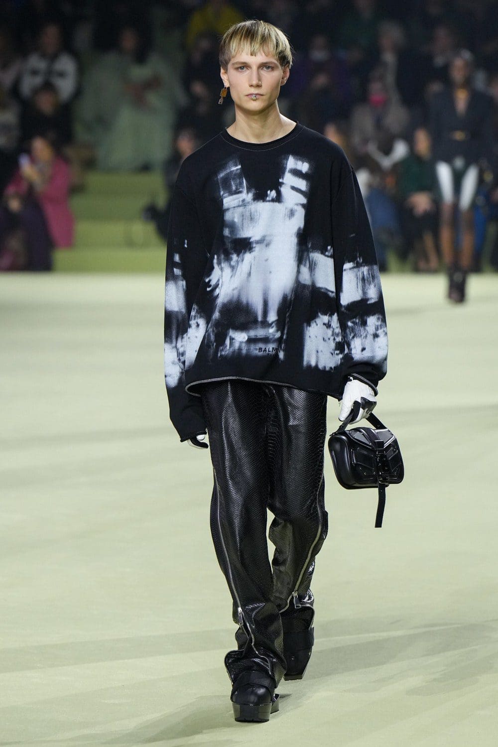 Balmain 2022 秋冬系列-2023 巴黎 Runway 杂志