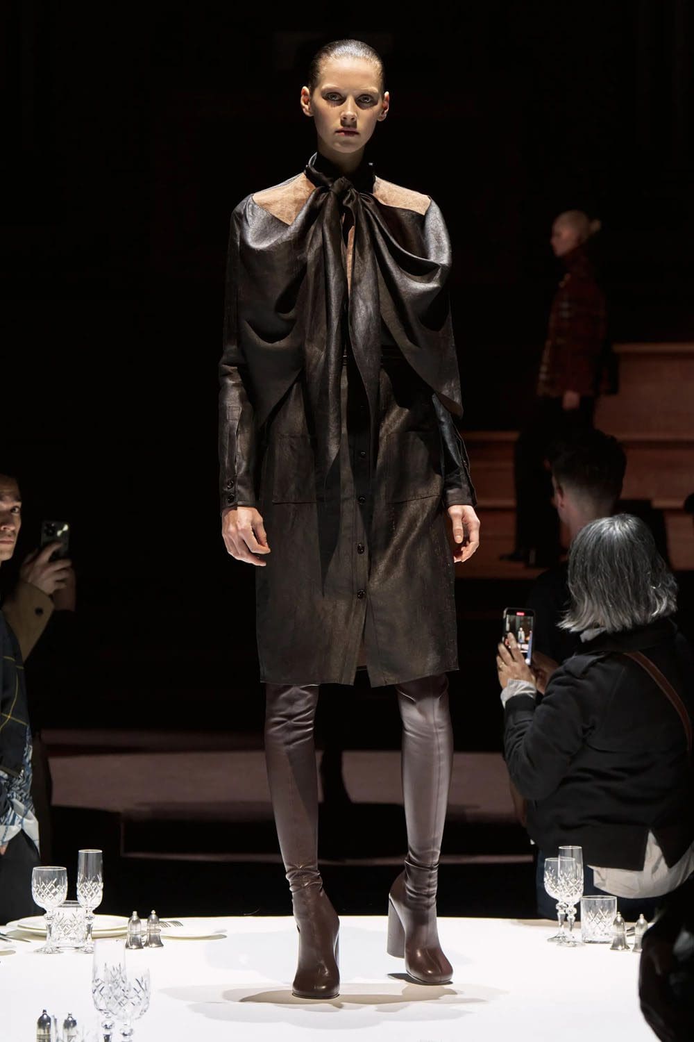 Burberry Otoño Invierno 2022-2023 Londres Runway Revistas