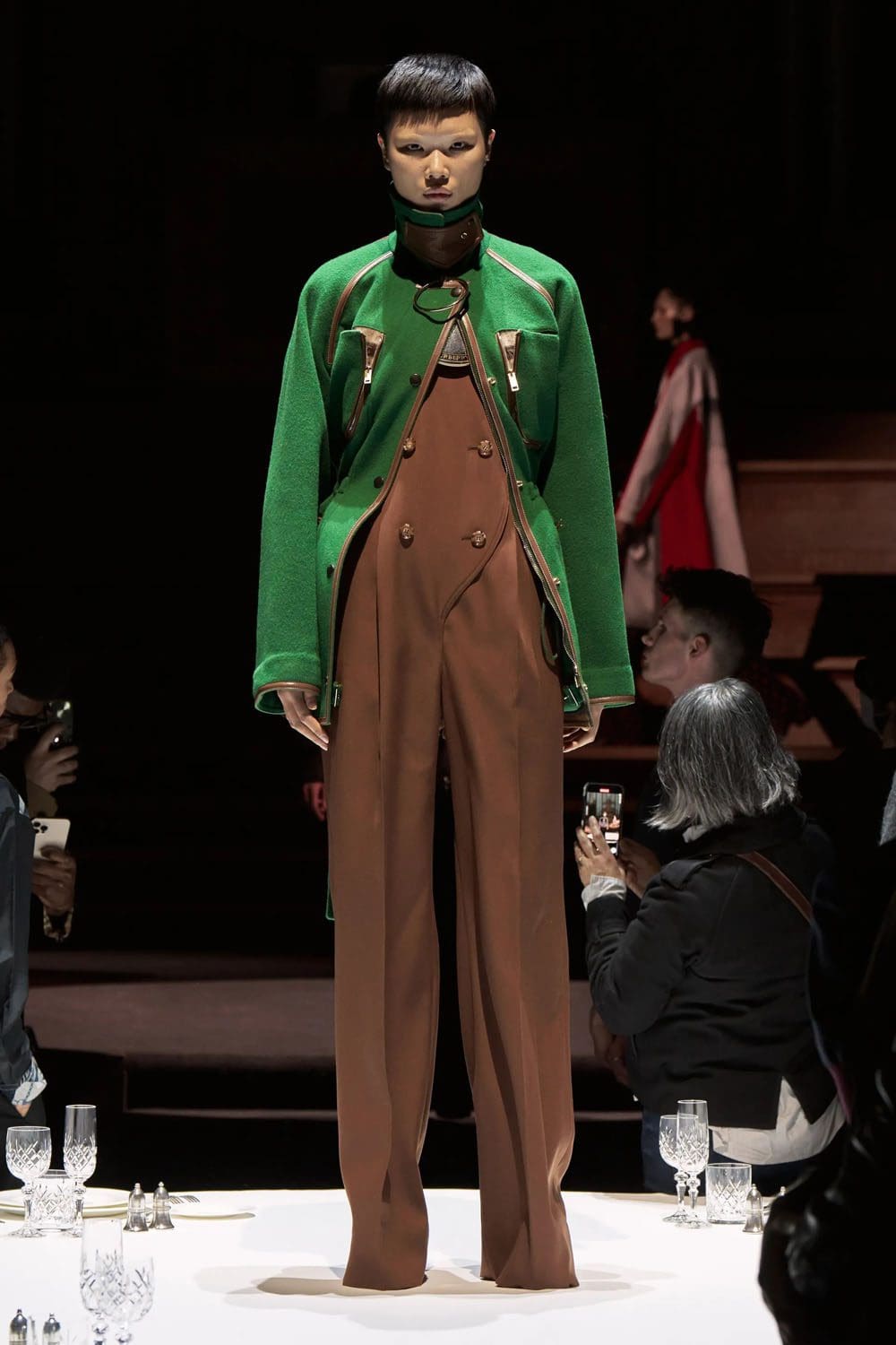 Burberry Otoño Invierno 2022-2023 Londres Runway Revistas