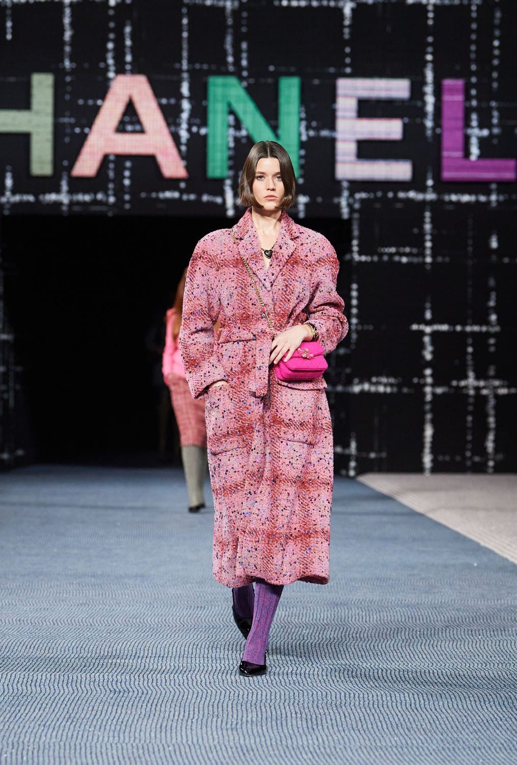Chanel Herbst Winter 2022-2023 Paris Runway Magazin