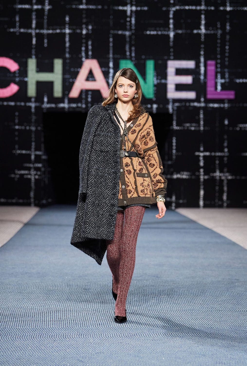 Chanel Herbst Winter 2022-2023 Paris Runway Magazin