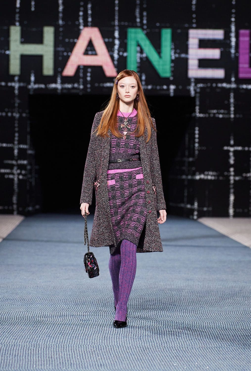 Chanel Herbst Winter 2022-2023 Paris Runway Magazin