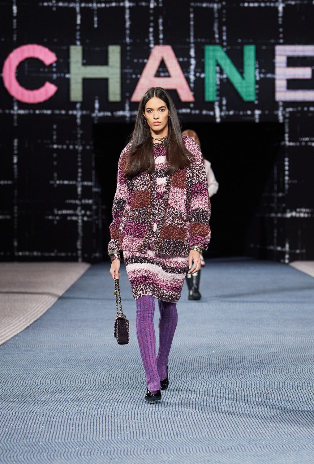 Chanel Herbst Winter 2022-2023 Paris Runway Magazin