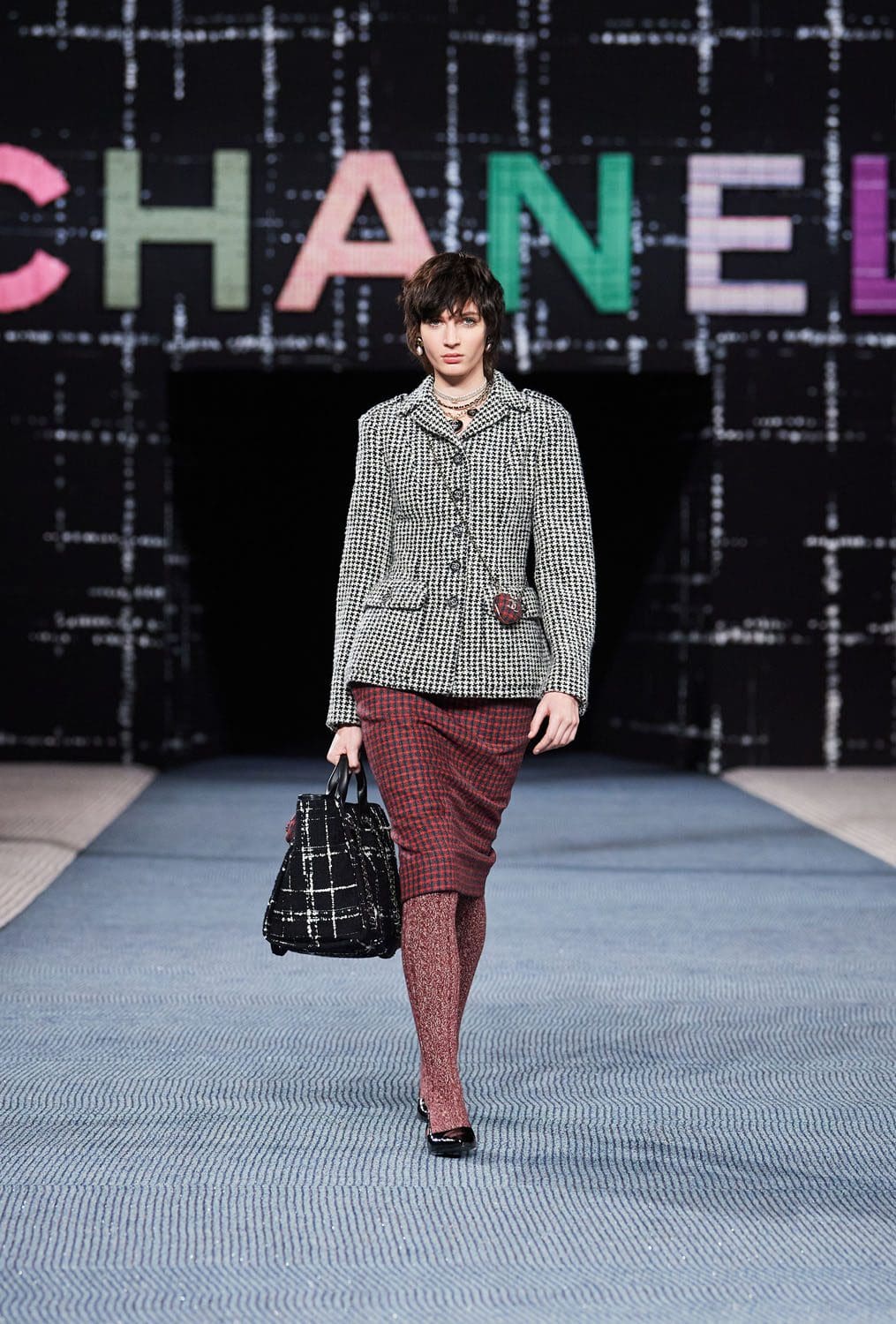 Chanel Herbst Winter 2022-2023 Paris Runway Magazin
