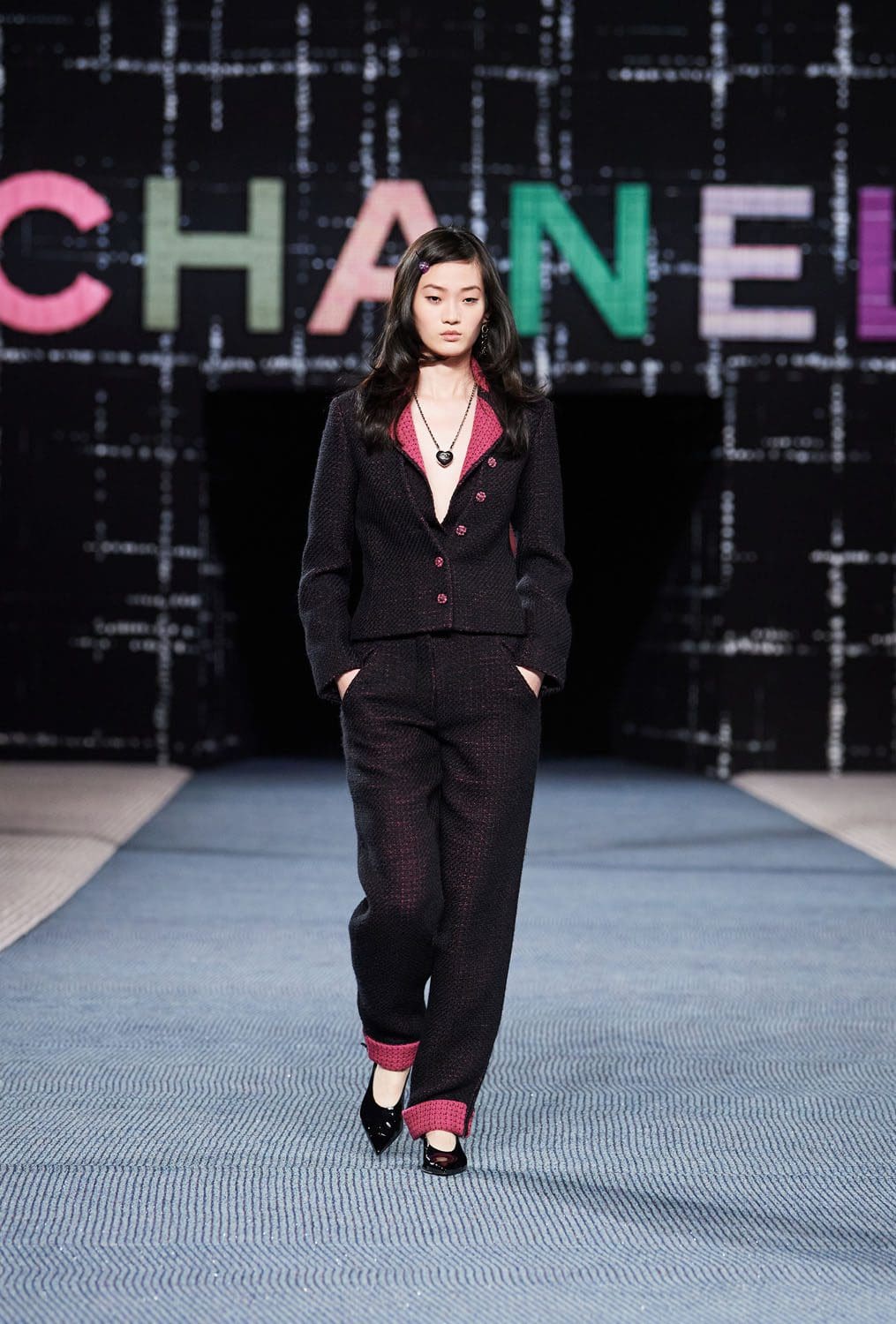 Chanel Herbst Winter 2022-2023 Paris Runway Magazin