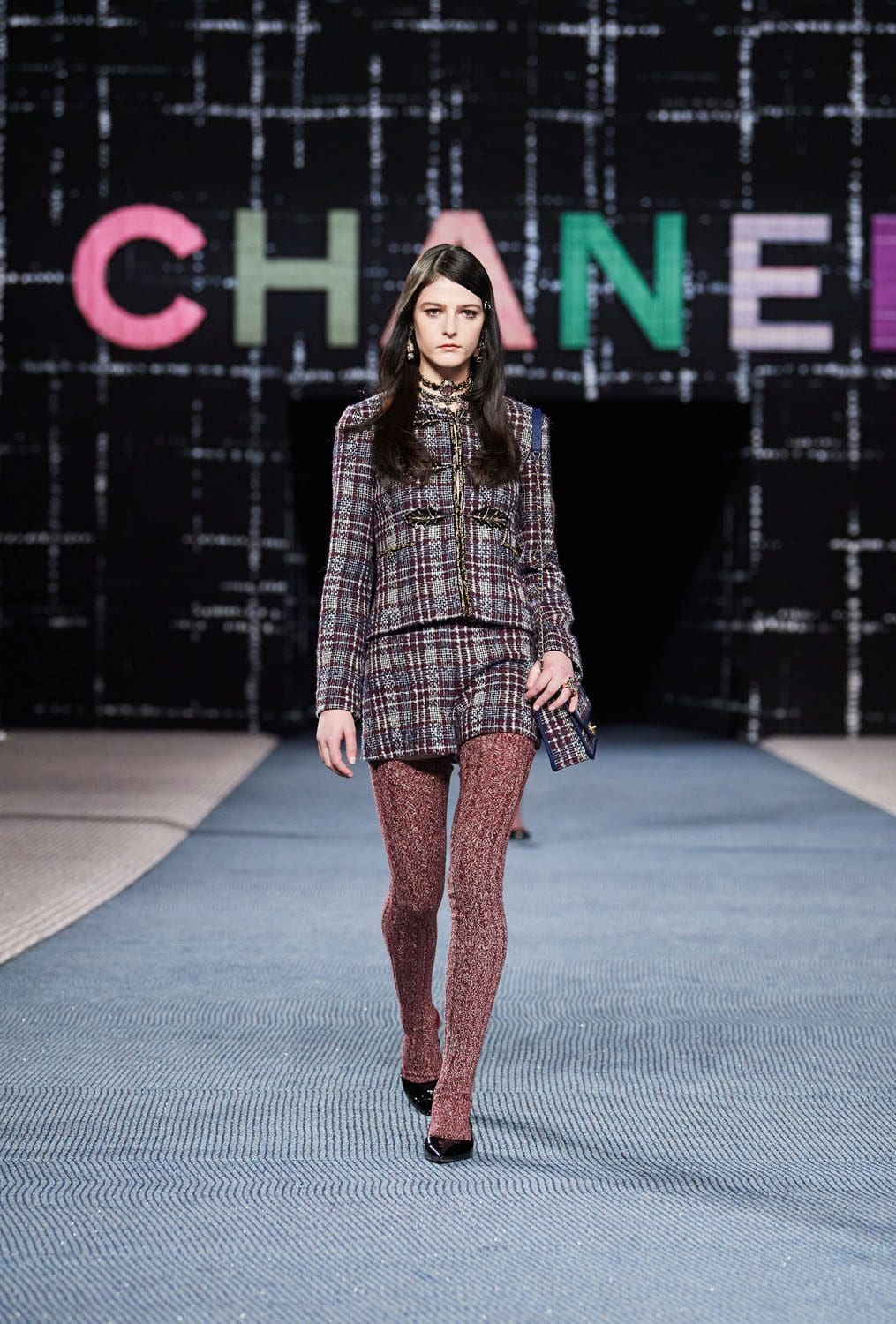 Chanel Herbst Winter 2022-2023 Paris Runway Magazin