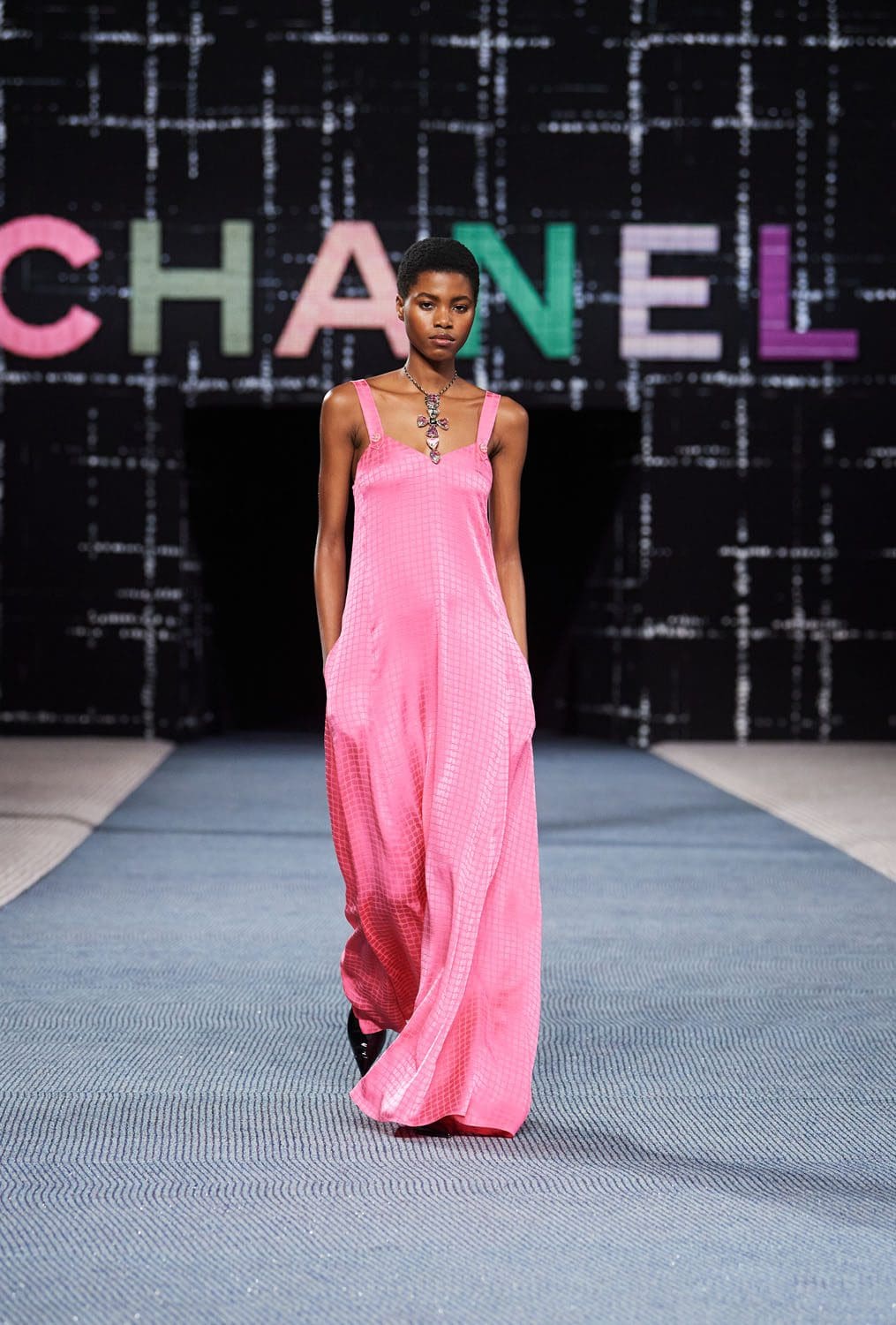 Chanel Herbst Winter 2022-2023 Paris Runway Magazin