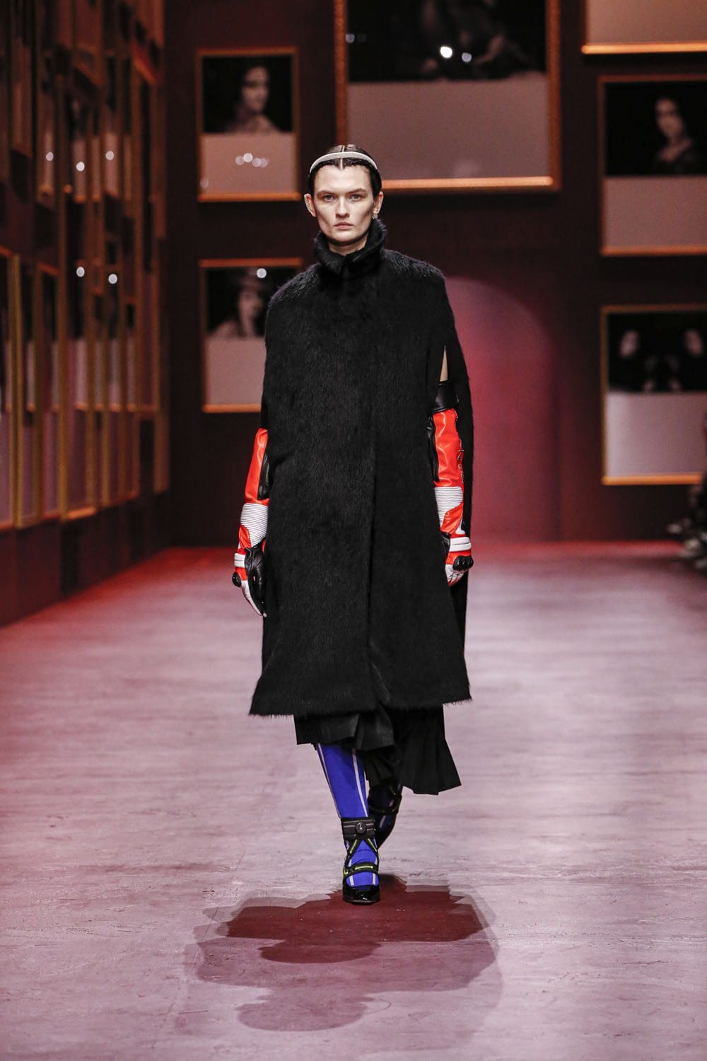 Dior Women Fall Winter 2022-2023 Paris Runway Magazine
