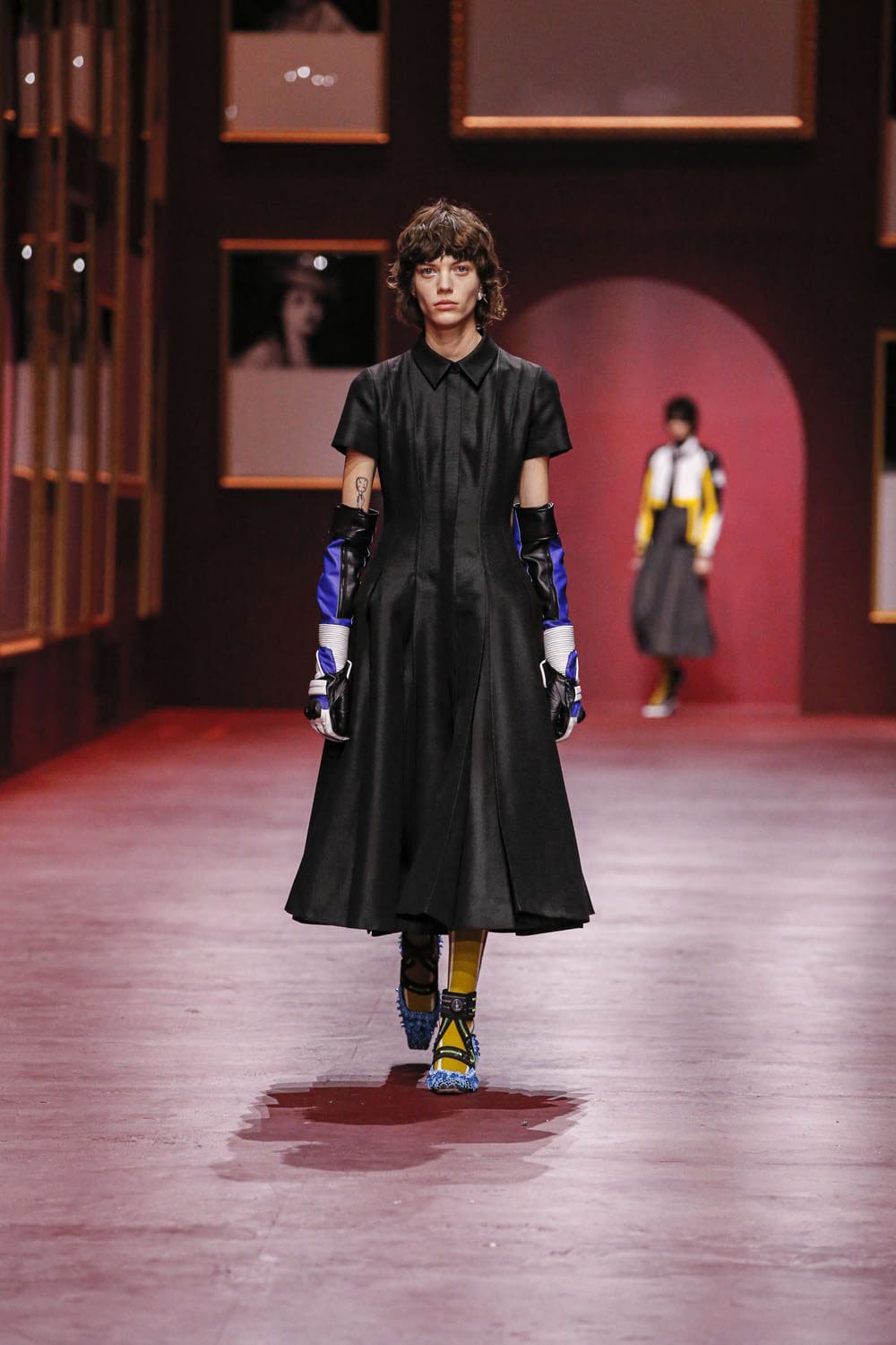 Dior Women Fall Winter 2022-2023 Paris Runway Magazine