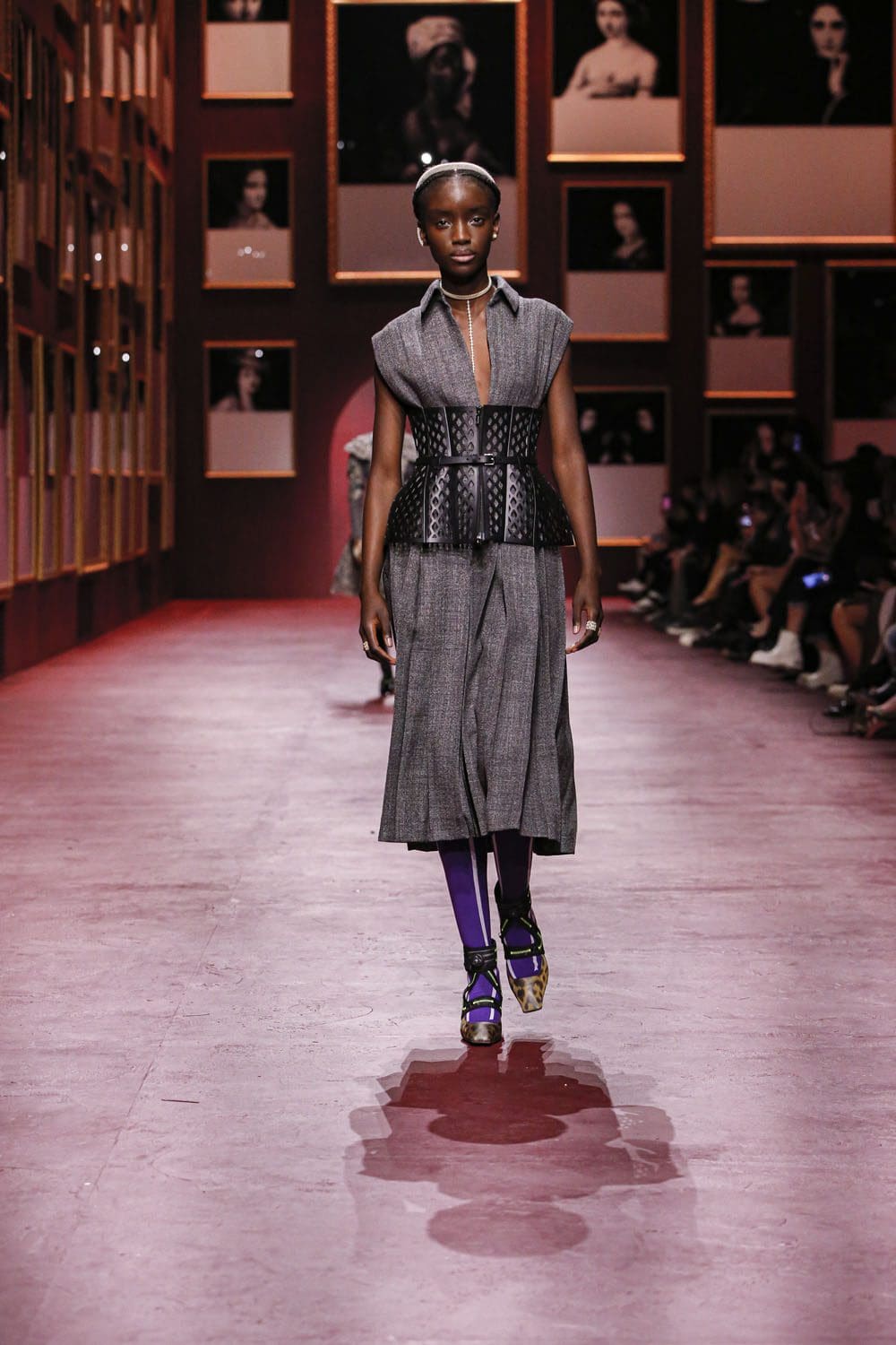 Dior Women Fall Winter 2022-2023 Paris Runway Magazine