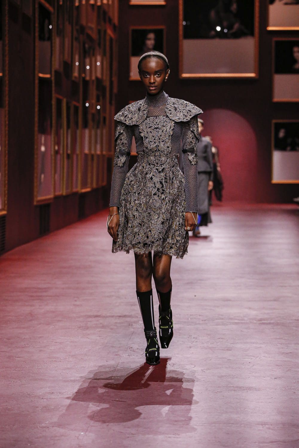 Dior Women Fall Winter 2022-2023 Paris Runway Magazine