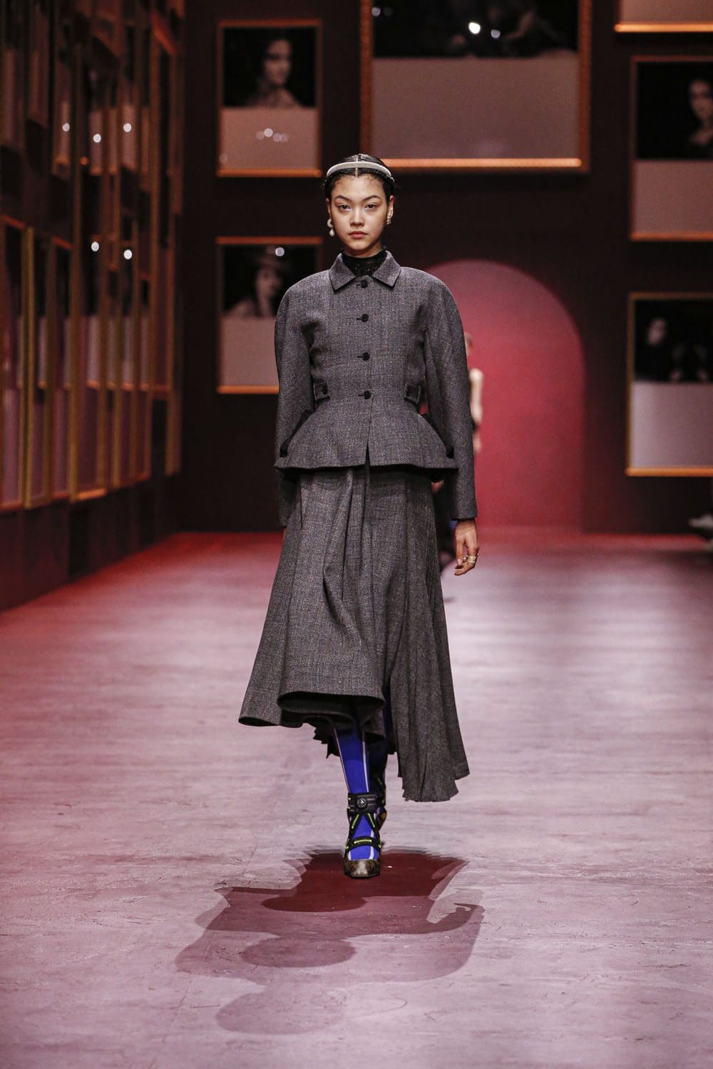 Dior Women Fall Winter 2022-2023 Paris Runway Magazine