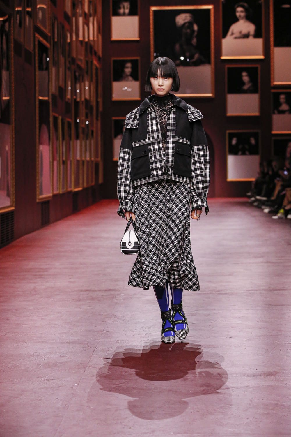Dior Women Fall Winter 2022-2023 Paris Runway Magazine