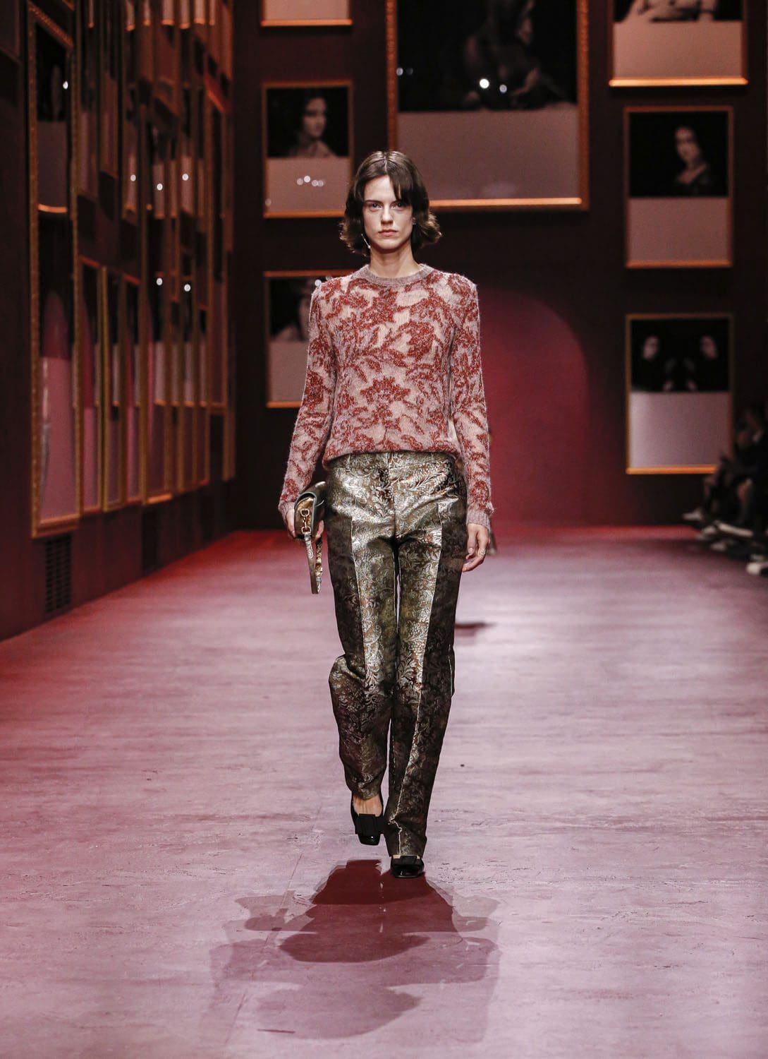 Dior Women Fall Winter 2022-2023 Paris Runway Magazine