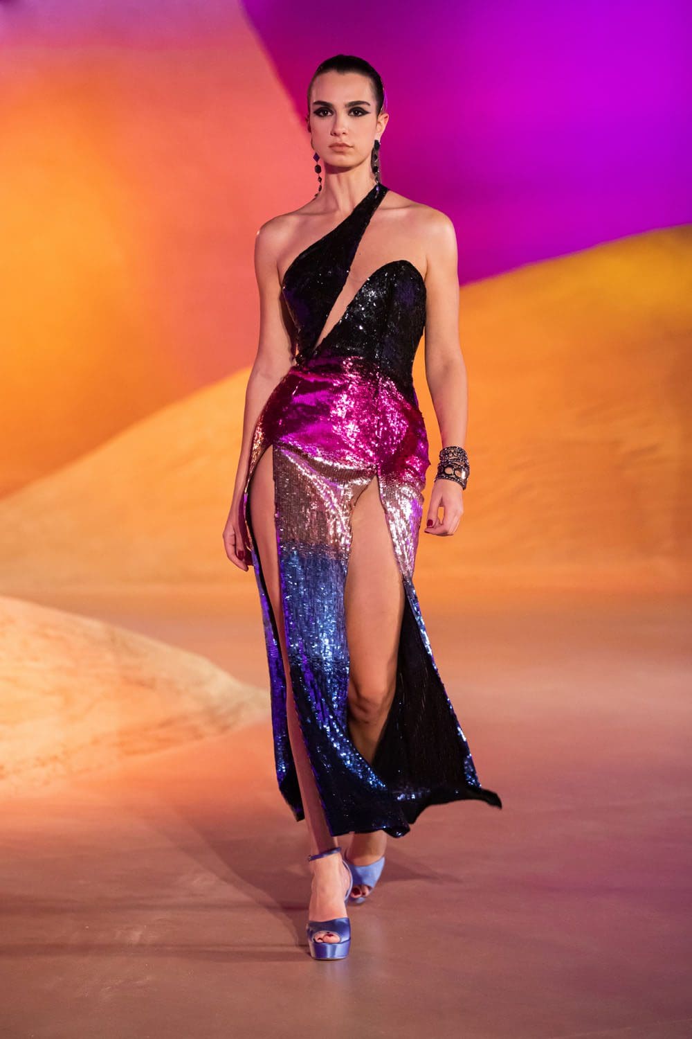 Georges Hobeika Automne Hiver 2022-2023 Paris Runway Magazine