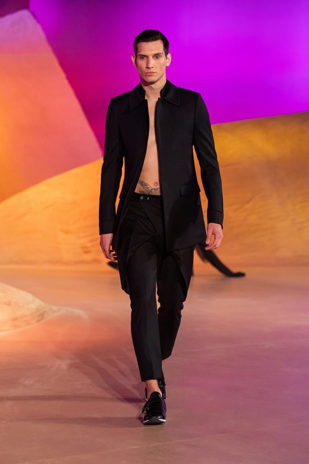 Georges Hobeika Automne Hiver 2022-2023 Paris Runway Magazine
