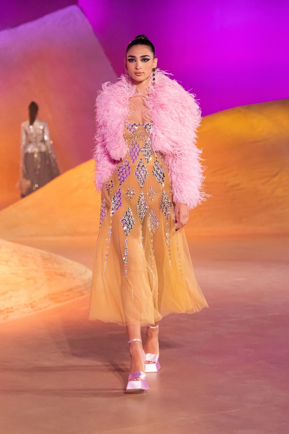 Georges Hobeika Automne Hiver 2022-2023 Paris Runway Magazine