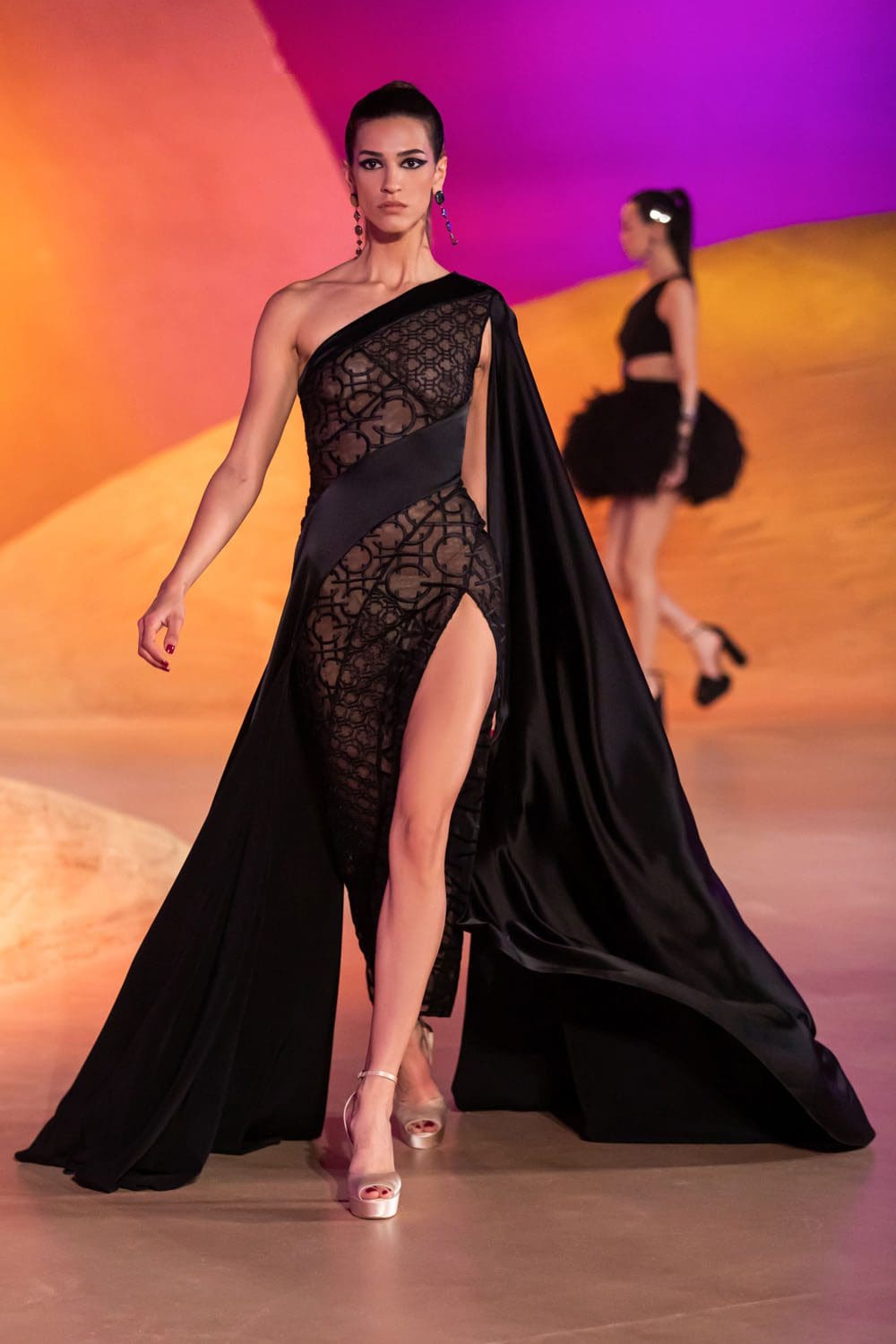 Georges Hobeika Automne Hiver 2022-2023 Paris Runway Magazine