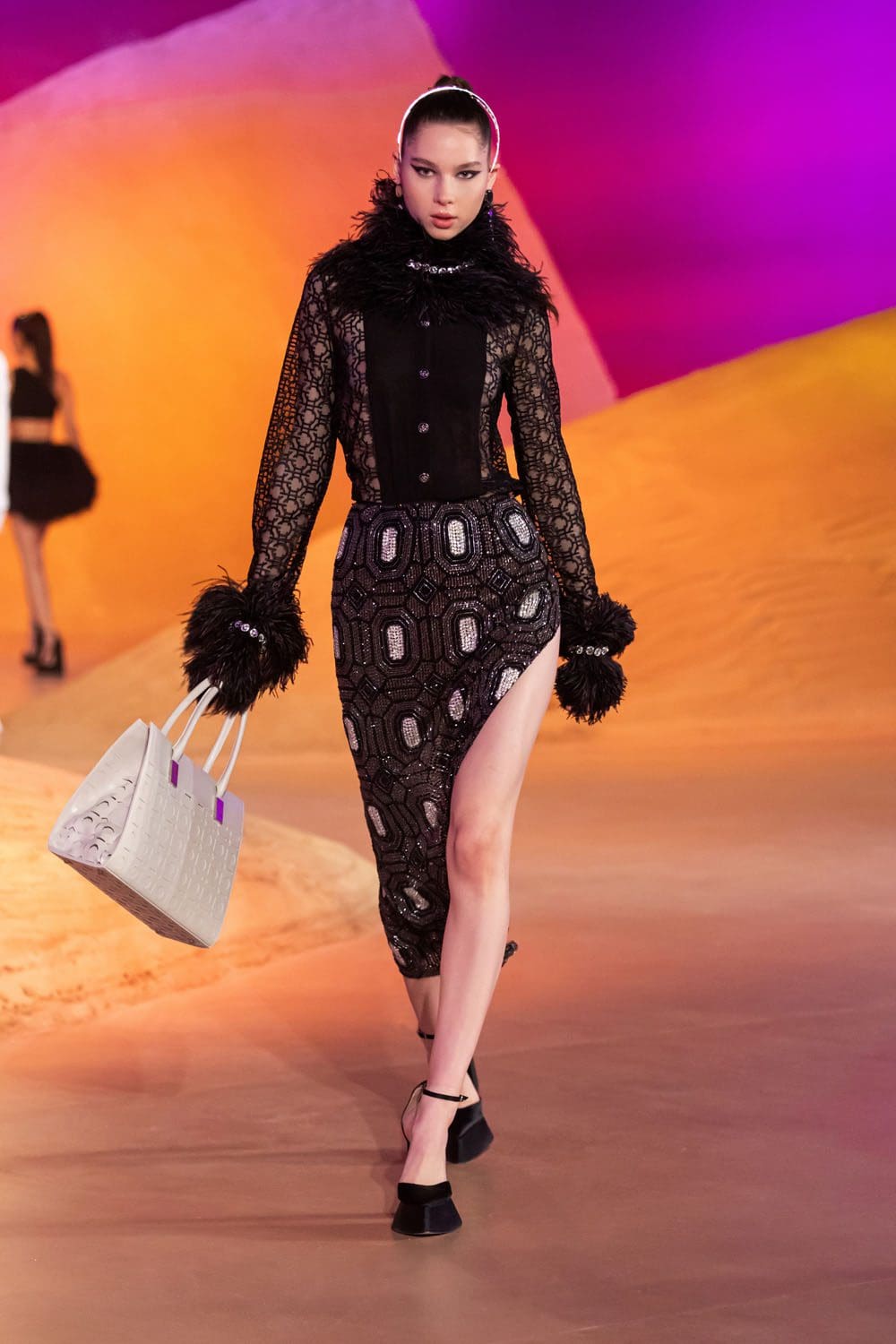 Georges Hobeika Automne Hiver 2022-2023 Paris Runway Magazine