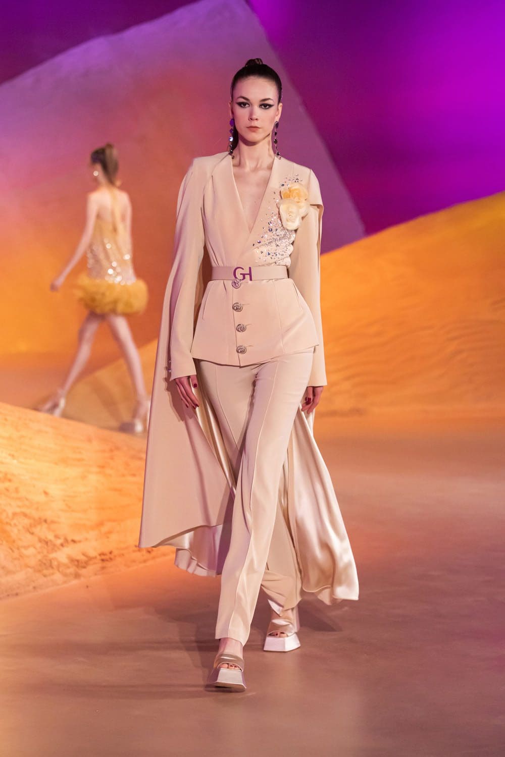 Georges Hobeika Automne Hiver 2022-2023 Paris Runway Magazine