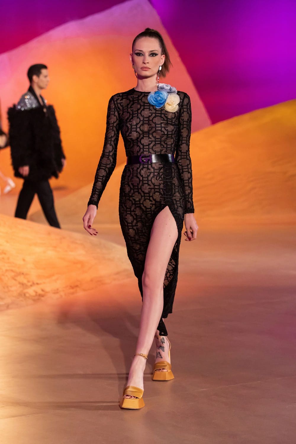 Georges Hobeika Automne Hiver 2022-2023 Paris Runway Magazine
