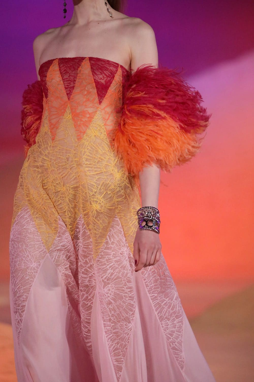 Georges Hobeika Automne Hiver 2022-2023 Paris Runway Magazine