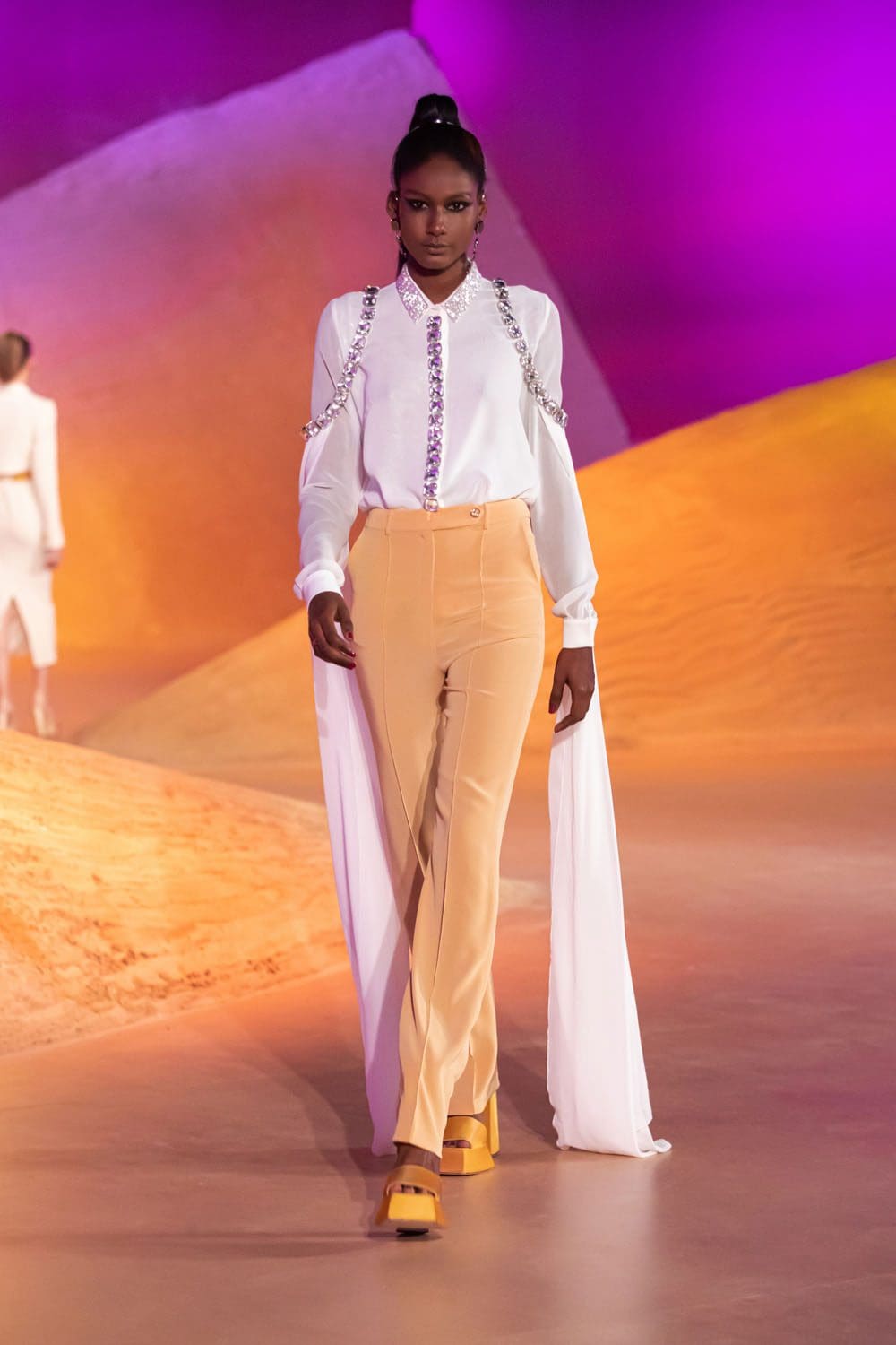 Georges Hobeika Automne Hiver 2022-2023 Paris Runway Magazine
