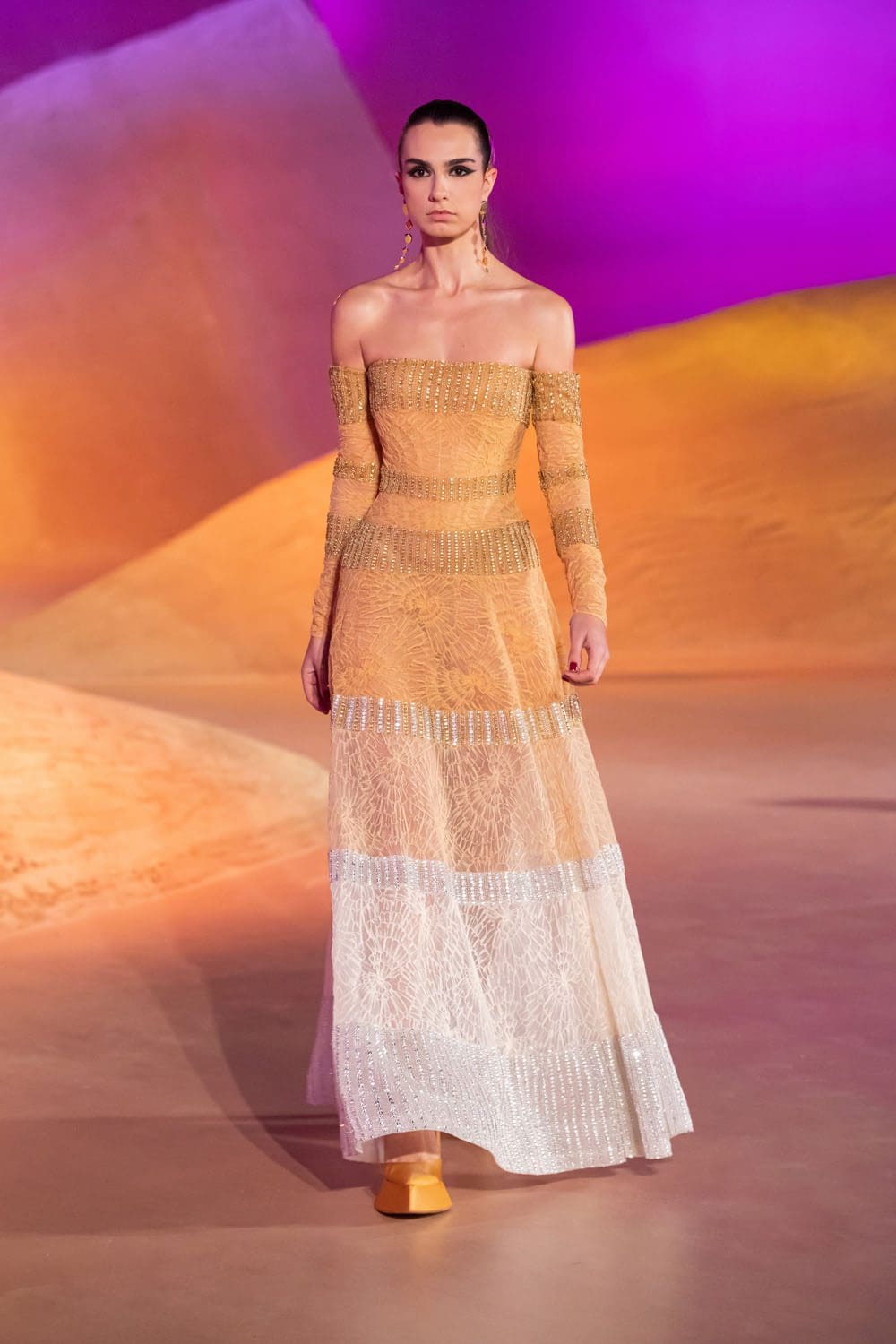 Georges Hobeika Automne Hiver 2022-2023 Paris Runway Magazine