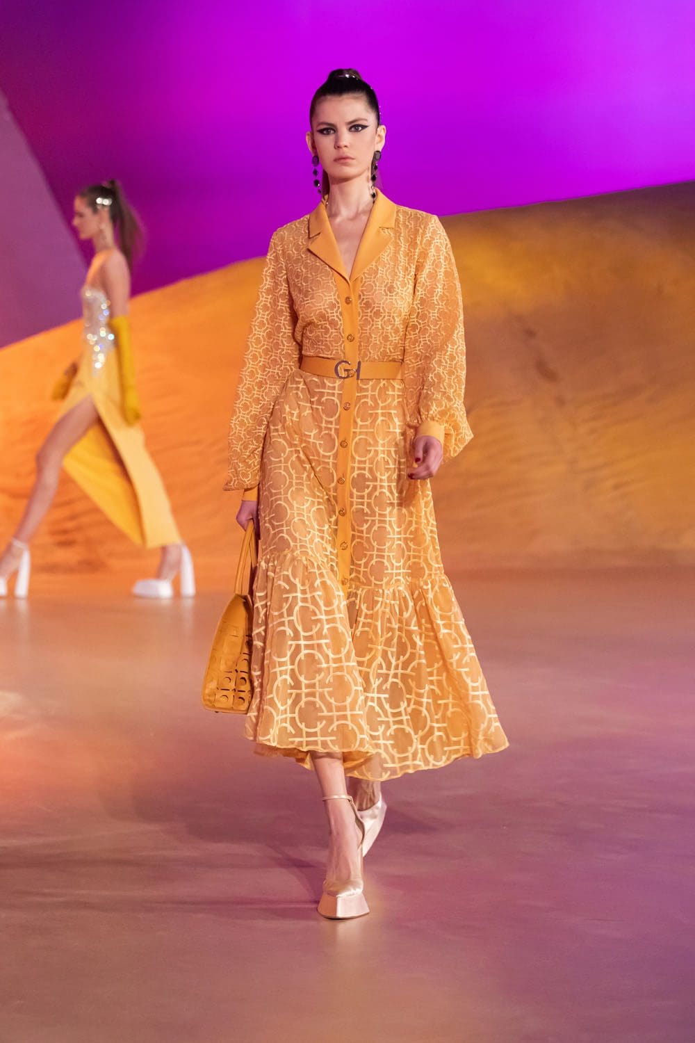 Georges Hobeika Automne Hiver 2022-2023 Paris Runway Magazine