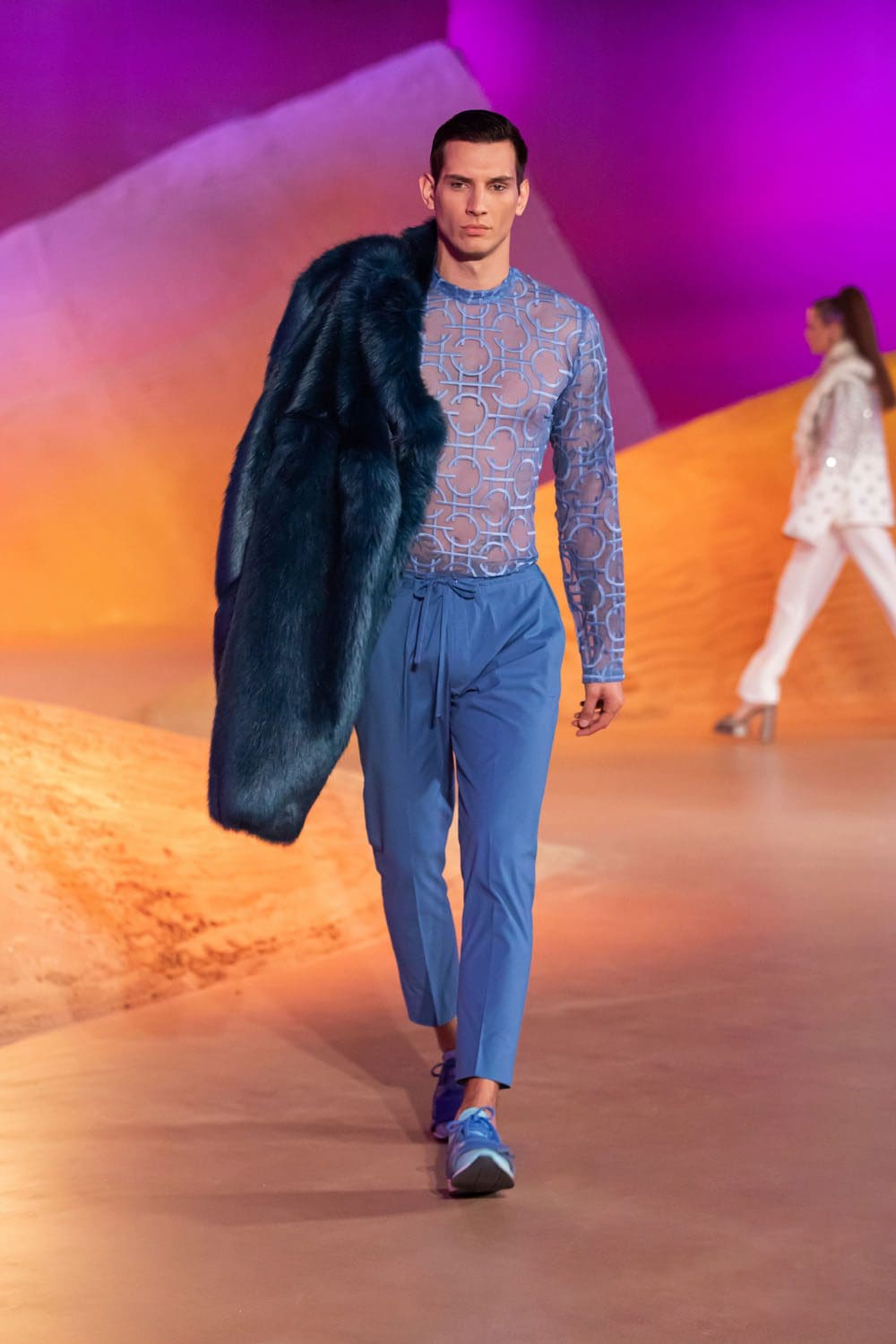 Georges Hobeika Automne Hiver 2022-2023 Paris Runway Magazine
