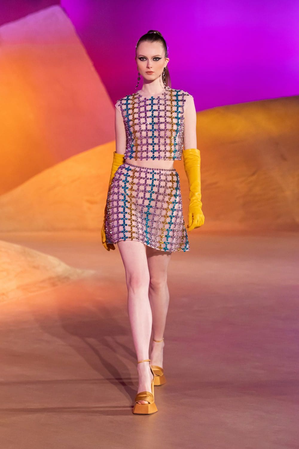 Georges Hobeika Automne Hiver 2022-2023 Paris Runway Magazine