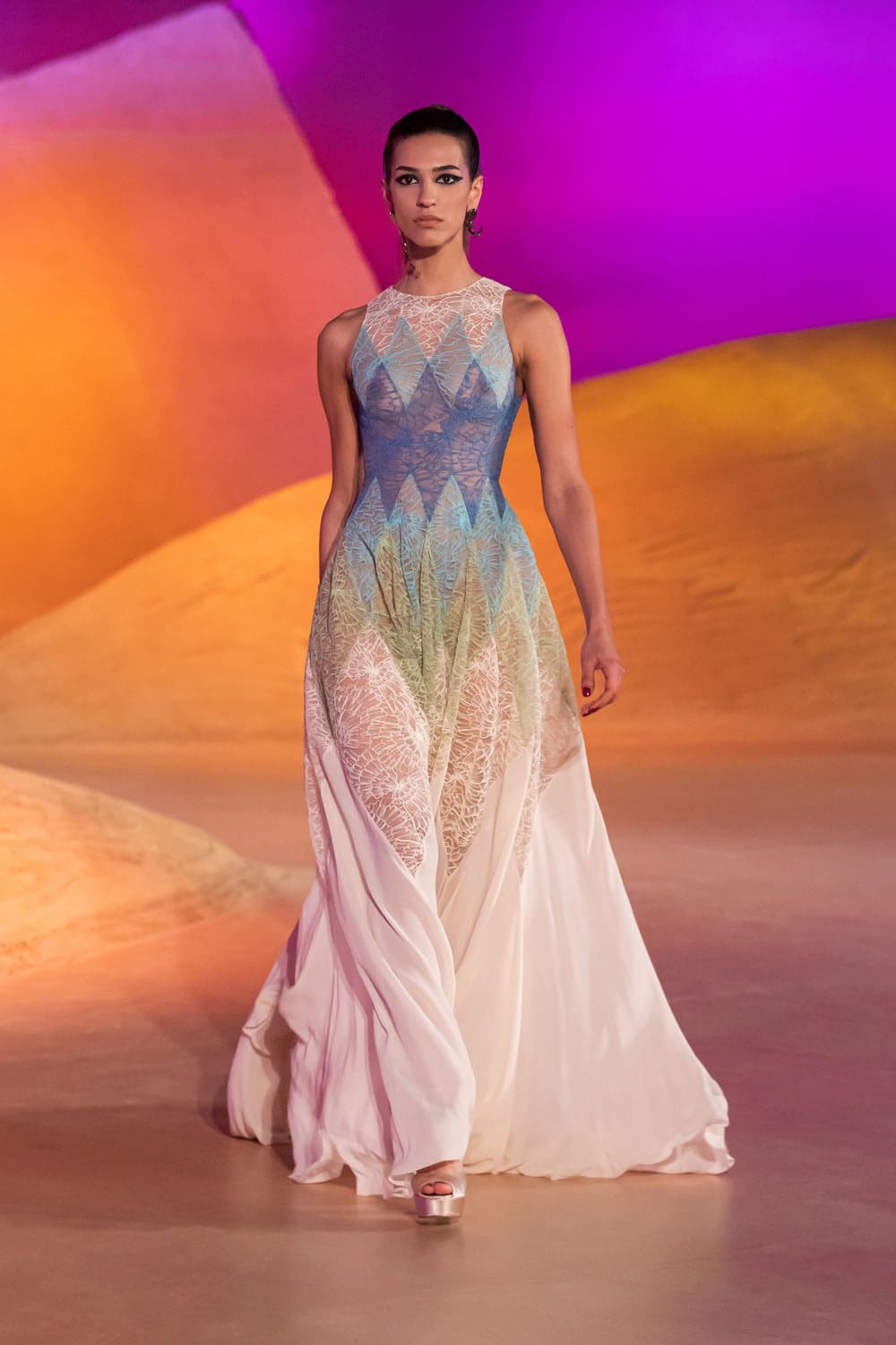 Georges Hobeika Automne Hiver 2022-2023 Paris Runway Magazine