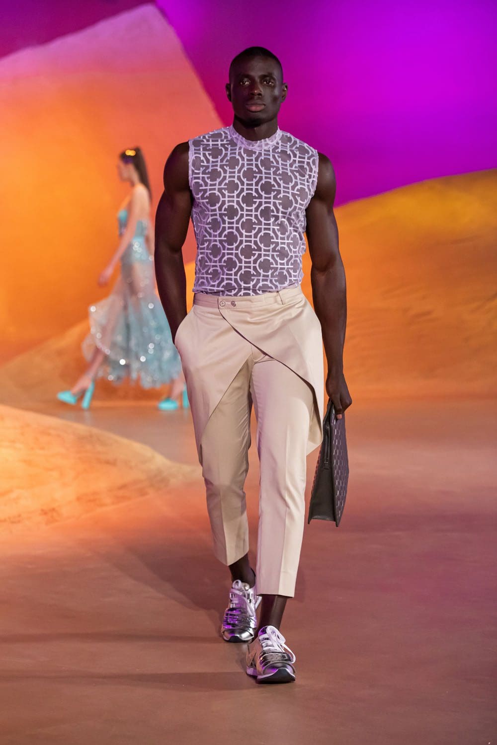 Georges Hobeika Automne Hiver 2022-2023 Paris Runway Magazine