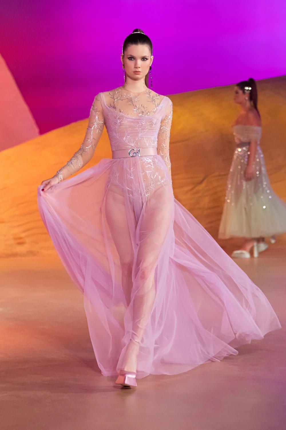 Georges Hobeika Automne Hiver 2022-2023 Paris Runway Magazine