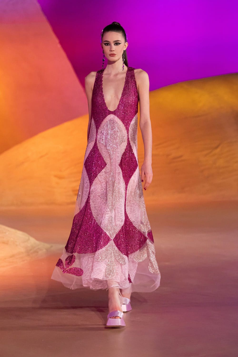 Georges Hobeika Automne Hiver 2022-2023 Paris Runway Magazine